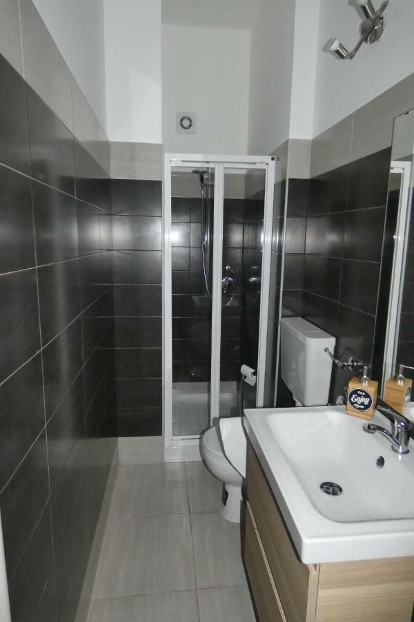 B&B enjoy music Villa San Giovanni Bagian luar foto